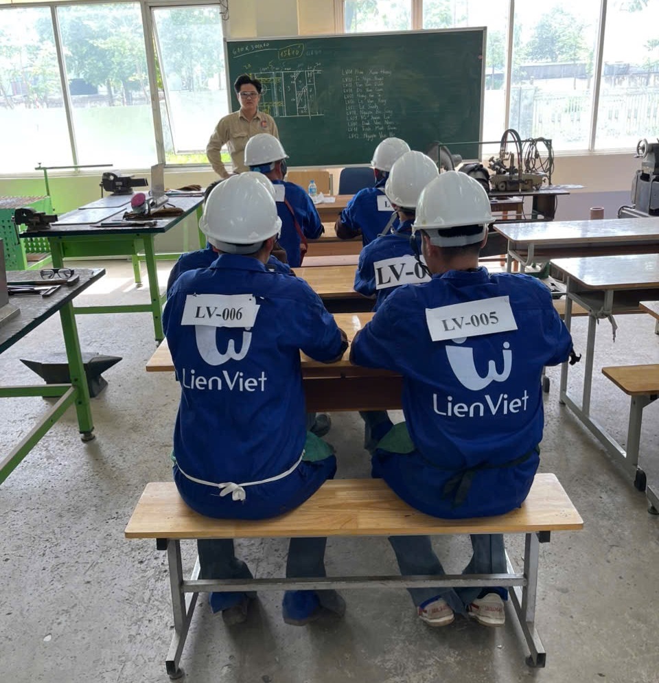 TEST TAY NGHỀ ĐƠN KẾT CẤU